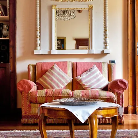 Villa Giani